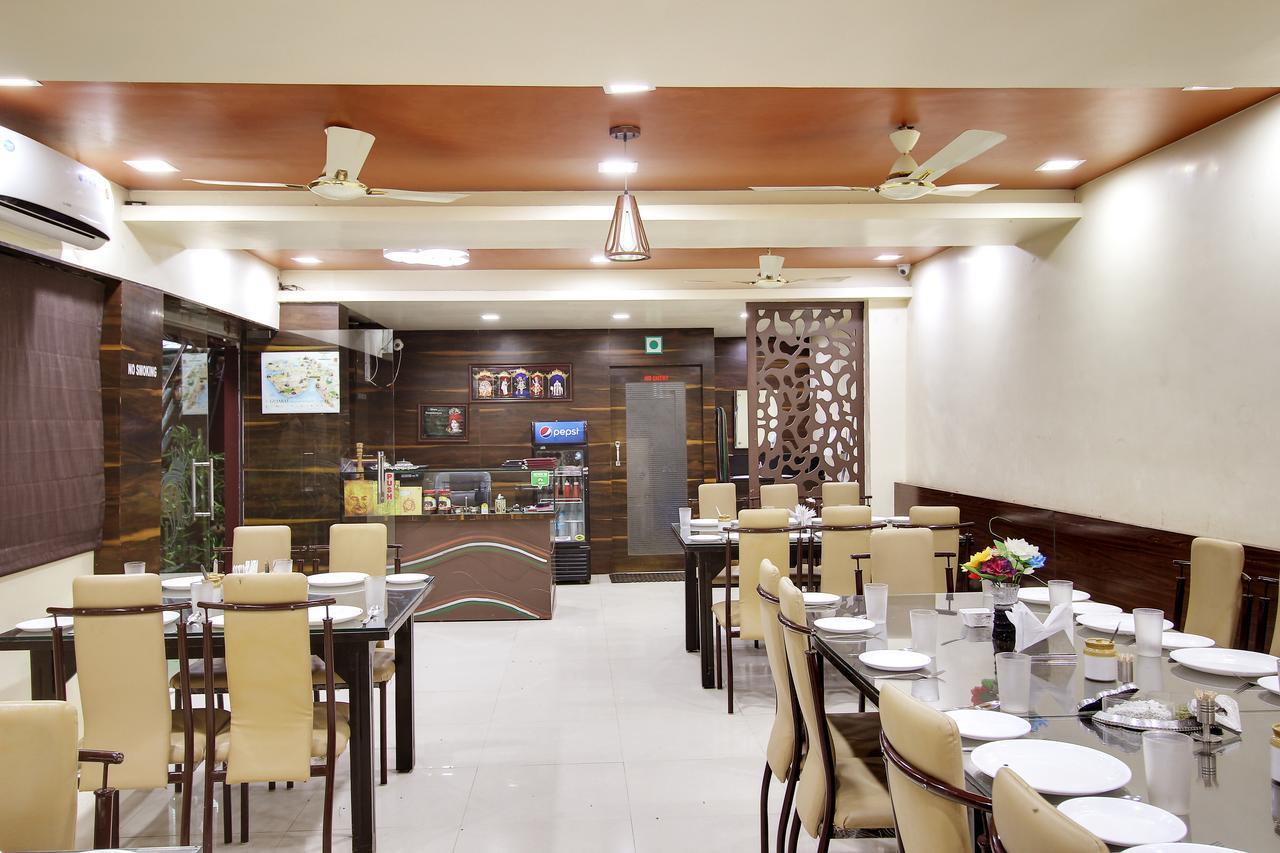 Daksh Hotel And Restaurant Talala Екстер'єр фото